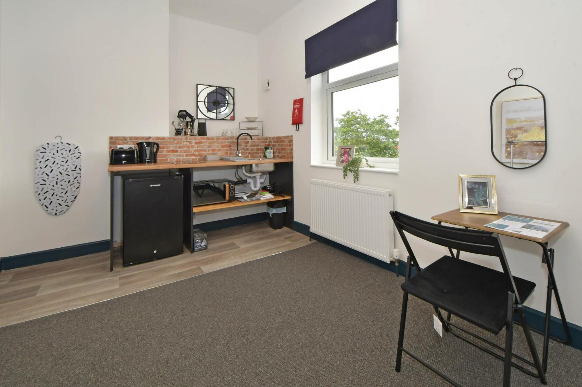 Stay At Shobnall Road Rooms And Studios Burton Экстерьер фото