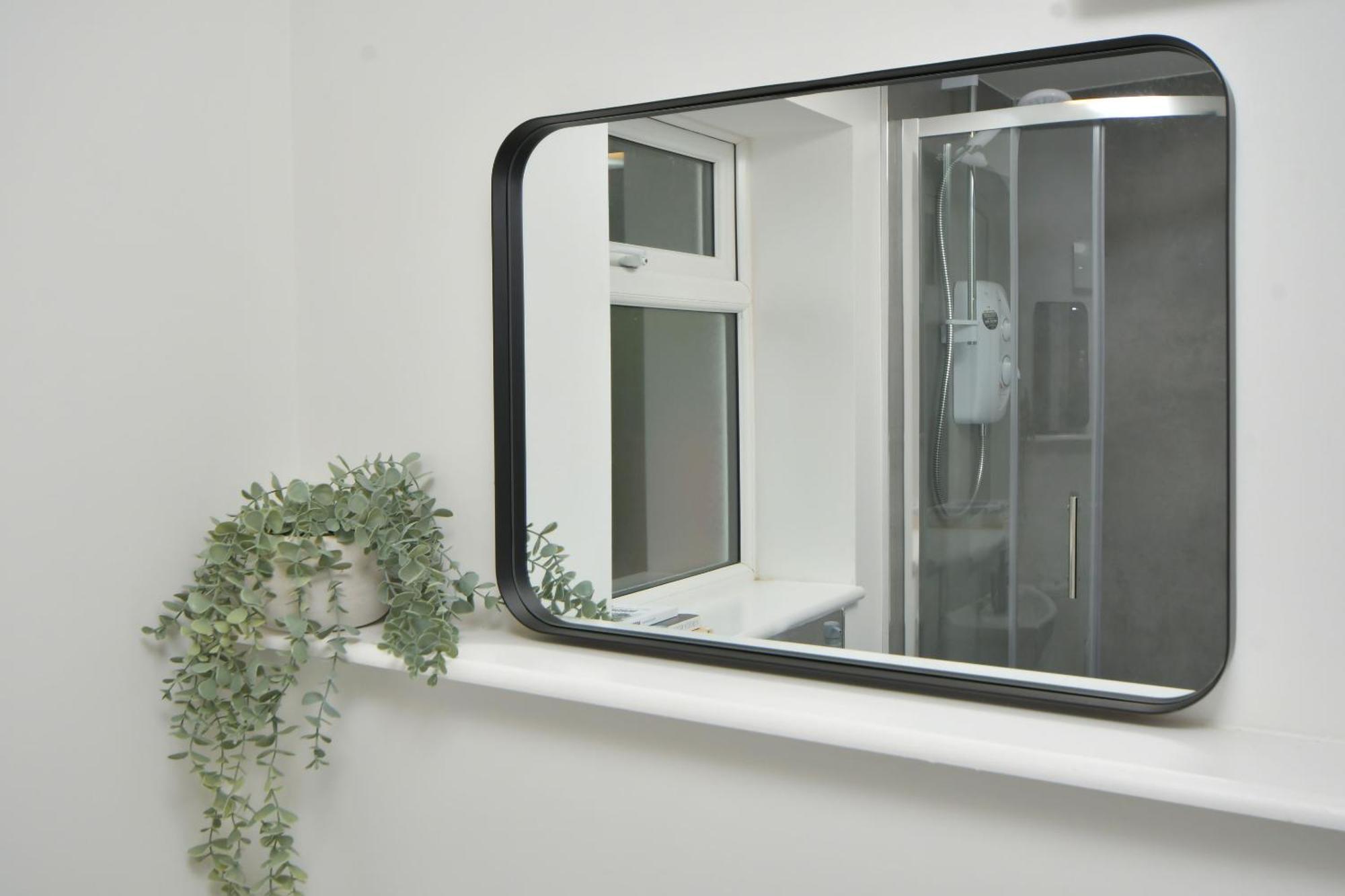 Stay At Shobnall Road Rooms And Studios Burton Экстерьер фото