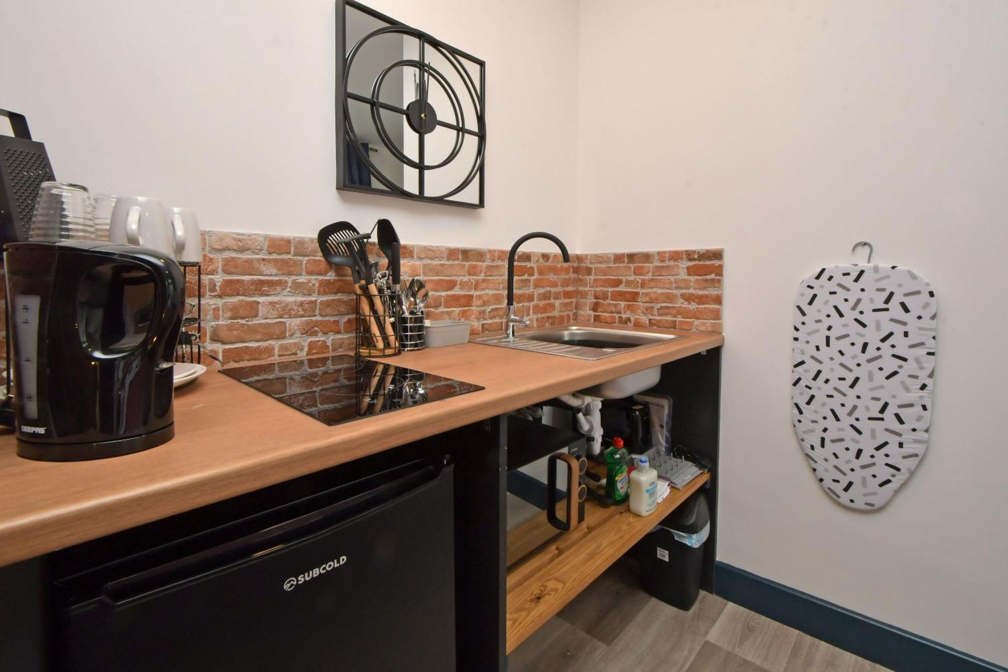 Stay At Shobnall Road Rooms And Studios Burton Экстерьер фото