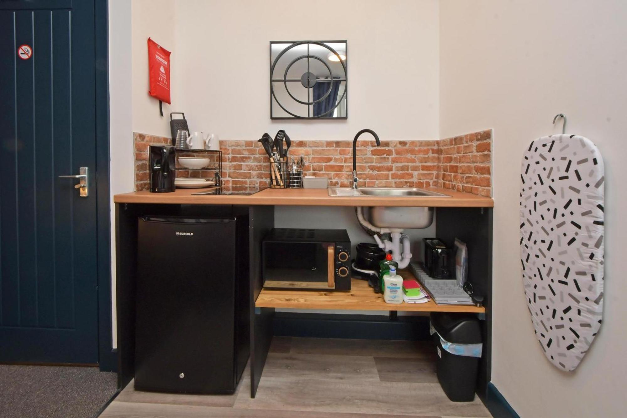Stay At Shobnall Road Rooms And Studios Burton Экстерьер фото